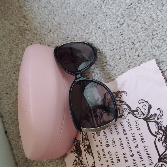 Juicy Couture JU 635/G/S Sunglasses - Juicy Couture Elegant Black Sunglasses